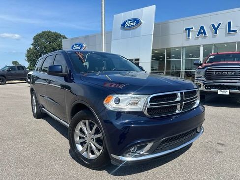 Used 2018 Dodge Durango SXT w/ 3rd Row Seating Group RWD image 4