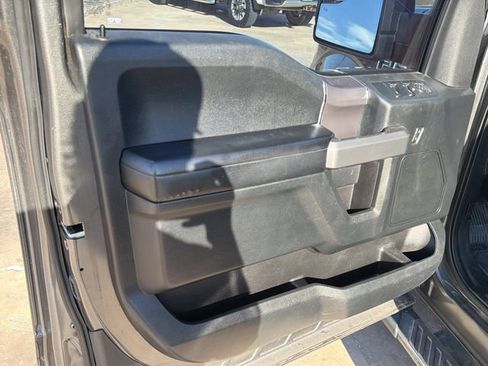 Used 2016 Ford F150 XLT w/ Equipment Group 301A Mid image 19