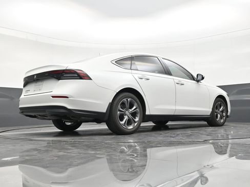 Used 2024 Honda Accord EX image 24