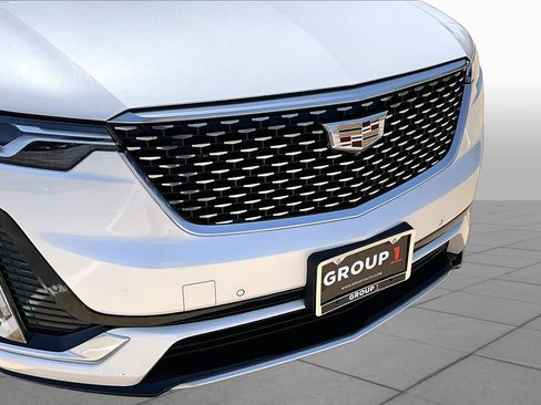 Used 2022 Cadillac XT6 Premium Luxury w/ Technology Package FWD image 30