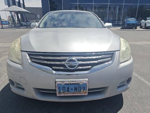 Used 2011 Nissan Altima 2.5 S FWD image 5