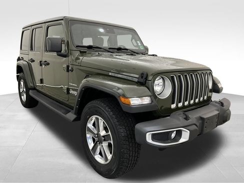 Used 2021 Jeep Wrangler Unlimited Sahara w/ Safety Group image 8