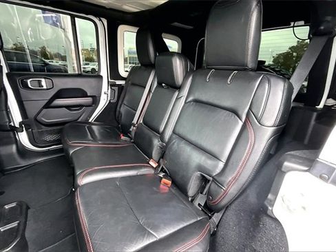 Used 2018 Jeep Wrangler Unlimited Rubicon image 19