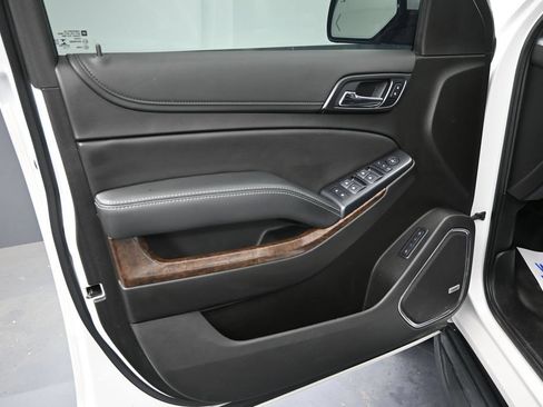 Used 2020 Chevrolet Tahoe LT AWD/4WD image 31
