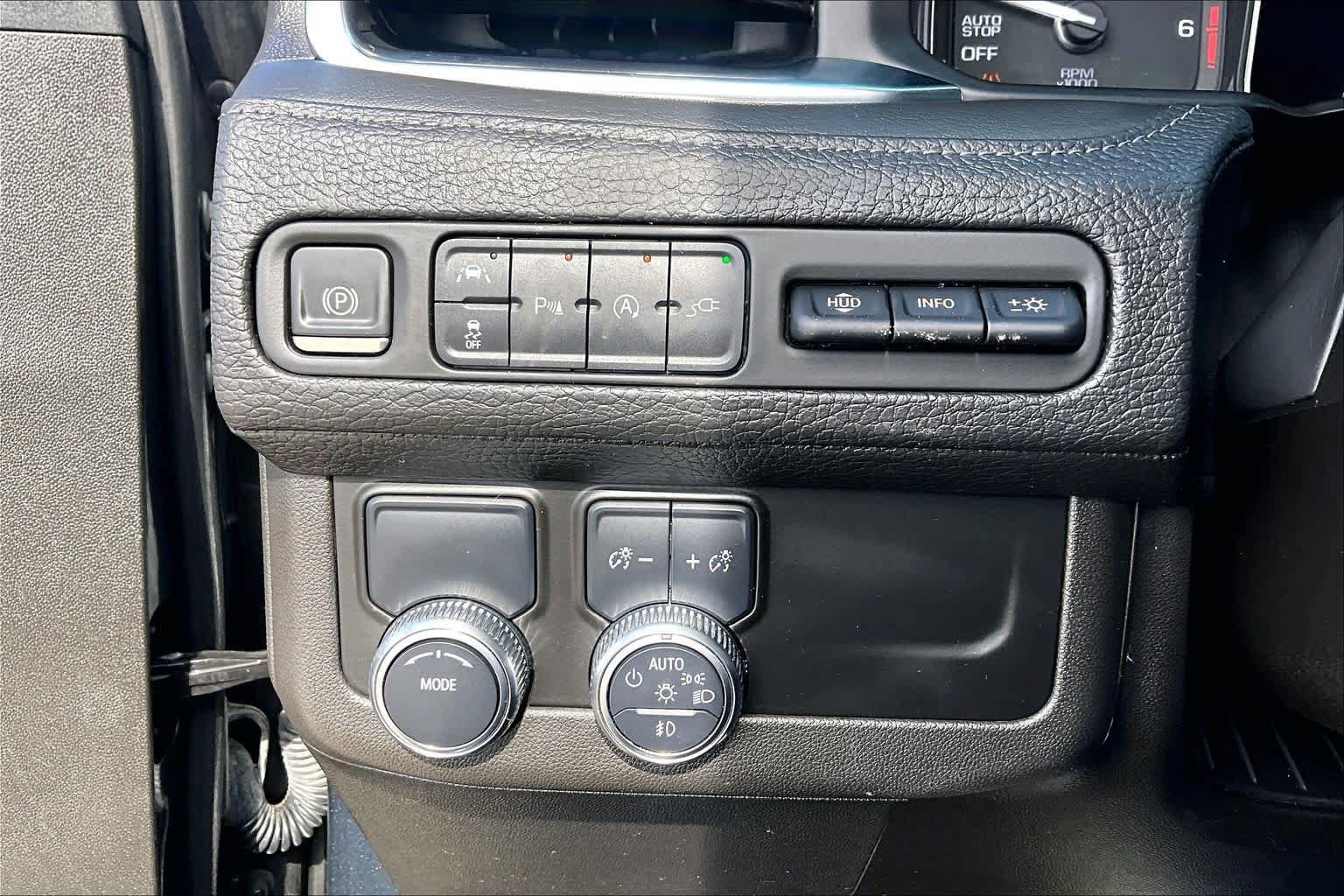 Used 2021 GMC Yukon Denali RWD image 35
