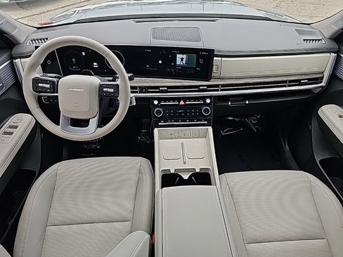 Used 2024 Hyundai Santa Fe Limited image 24