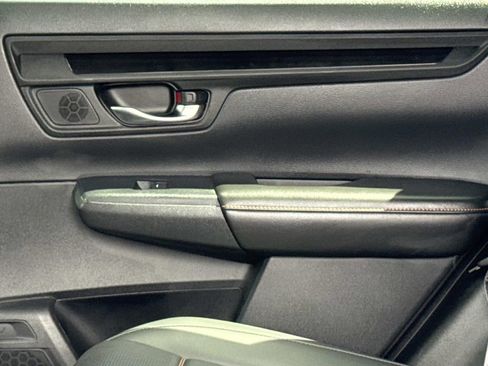 Used 2025 Honda CR-V Sport-L image 16