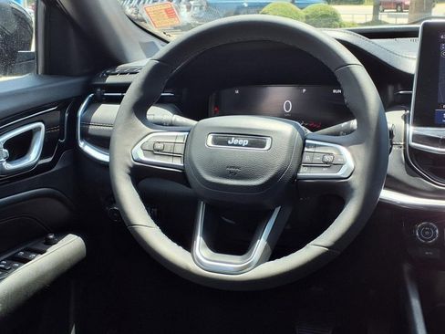 Used 2023 Jeep Compass High Altitude image 12