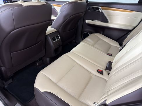 Used 2019 Lexus RX 350 AWD w/ Navigation Package image 19