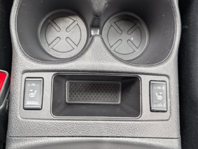 Used 2020 Nissan Rogue SV AWD/4WD image 25