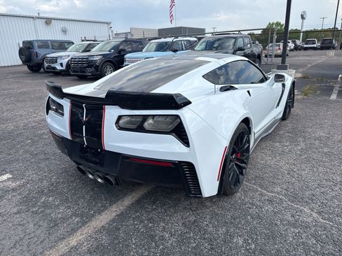 Used 2019 Chevrolet Corvette Z06 image 17