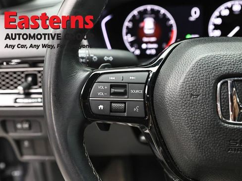 Used 2025 Honda Civic Sport image 15