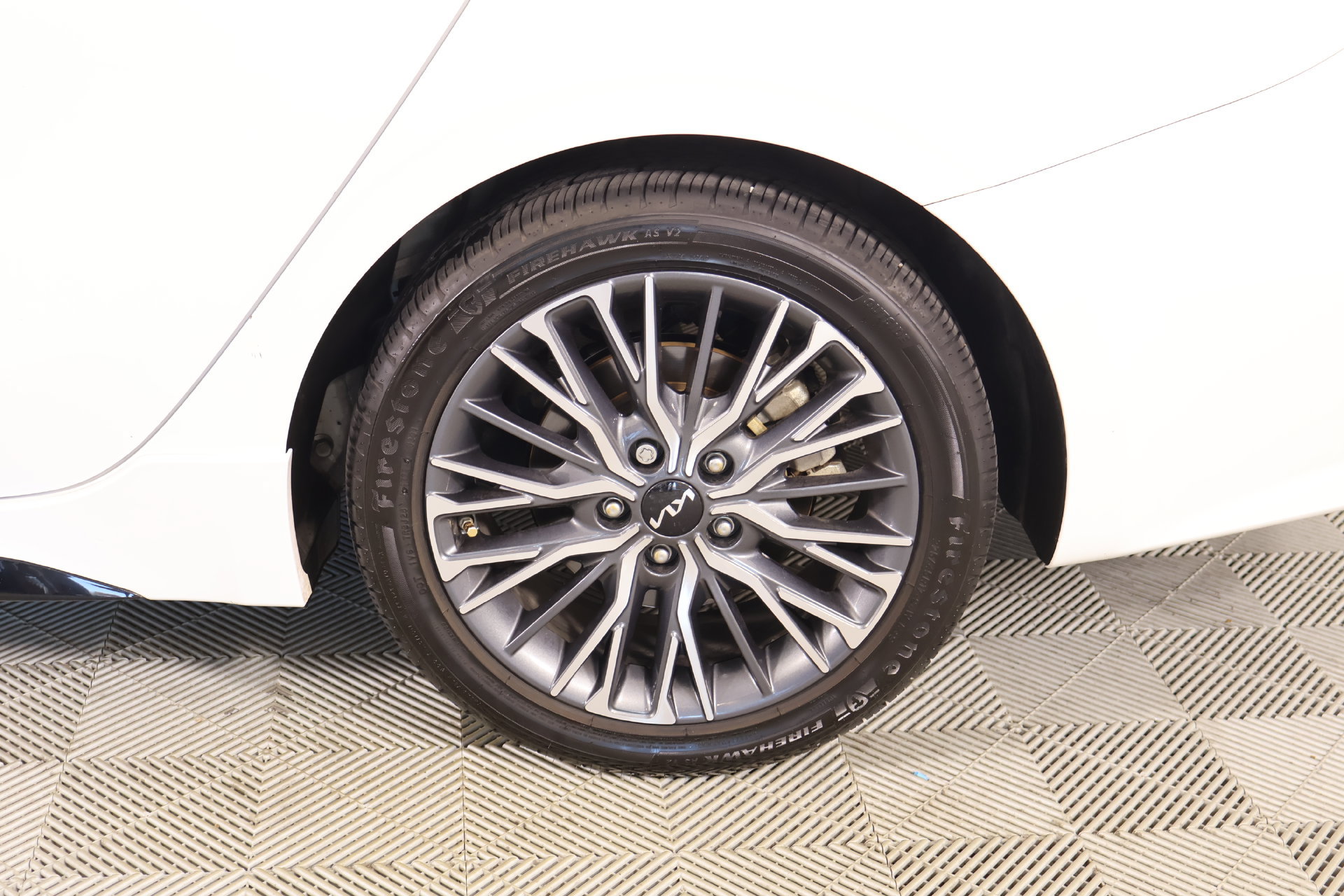 Used 2023 Kia Forte GT-Line w/ GT-Line Premium Package FWD image 19
