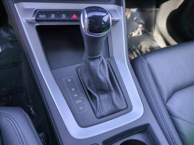 Used 2025 Audi Q3 2.0T Premium AWD/4WD image 12