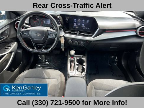 Used 2024 Chevrolet Trax RS w/ Driver Confidence Package FWD image 40