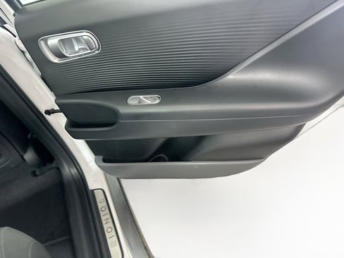 Used 2024 Hyundai Ioniq 6 SE image 30