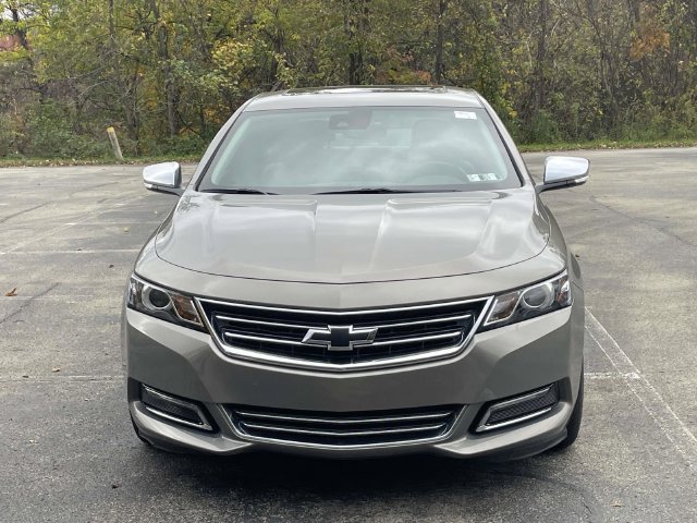 Used 2017 Chevrolet Impala Premier w/ Enhanced Convenience Package FWD image 9