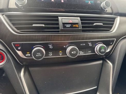 Used 2018 Honda Accord EX-L image 24