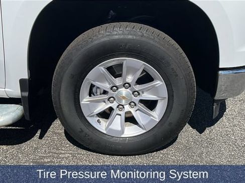 Used 2025 Chevrolet Silverado 1500 W/T RWD image 10
