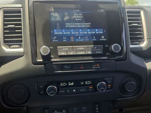 Used 2024 Nissan Frontier SV w/ SV Convenience Package RWD image 26