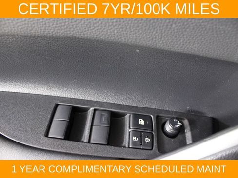 Used 2026 Toyota Corolla Cross XLE w/ Convenience Package AWD/4WD image 18