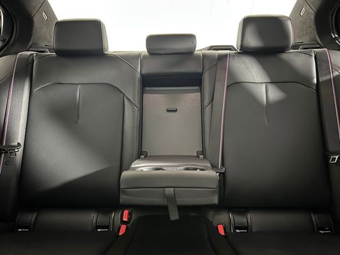 New 2026 BMW M5 w/ Executive Package image 35