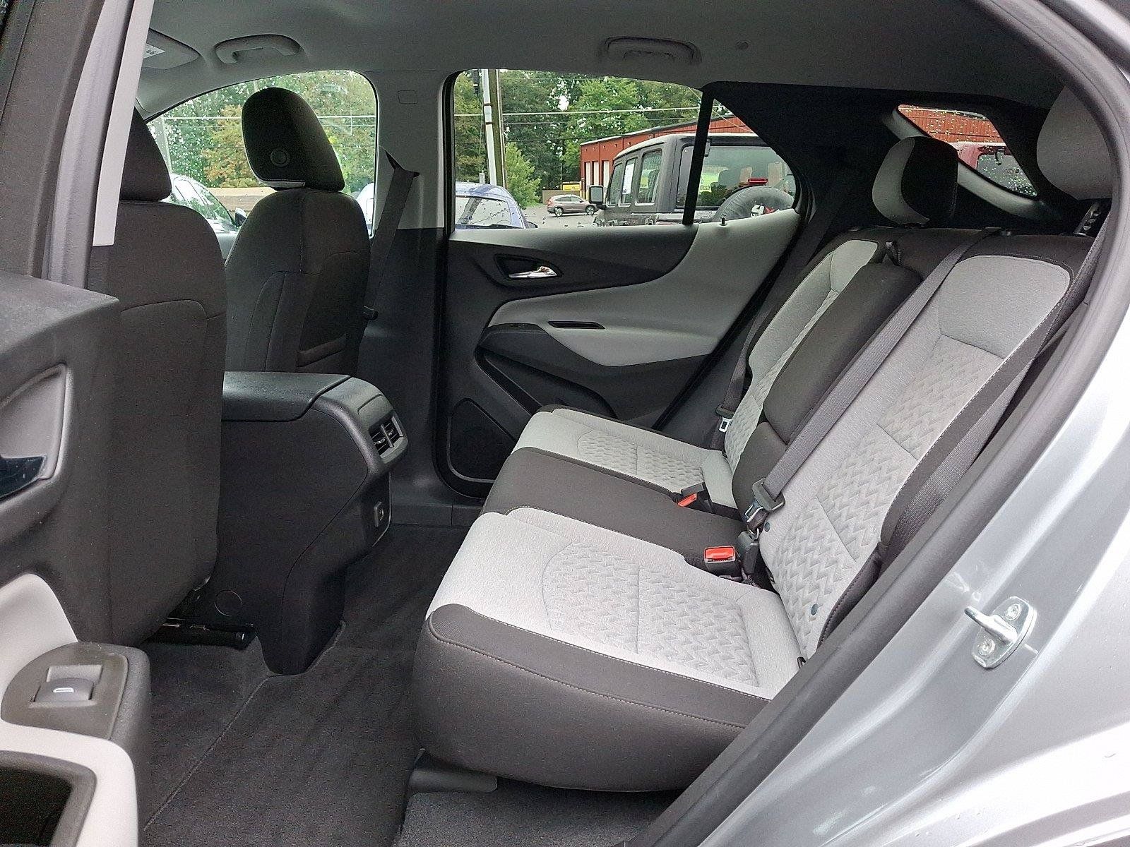 Used 2023 Chevrolet Equinox LS w/ LS Convenience Package AWD/4WD image 10