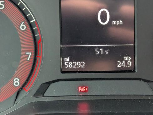 Used 2020 Volkswagen Jetta R-Line FWD image 19