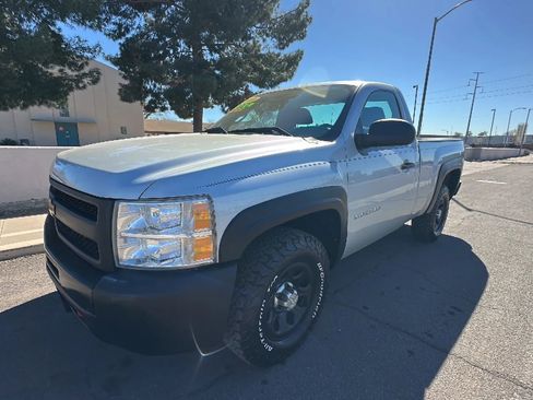 Used 2010 Chevrolet Silverado 1500 W/T image 9