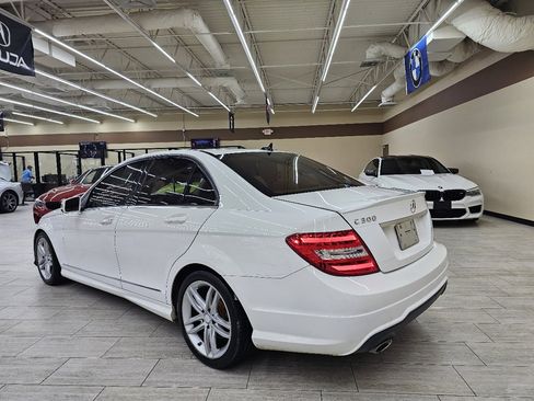 Used 2013 Mercedes-Benz C 300 Sport image 9