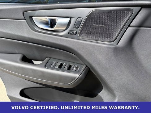 Certified 2024 Volvo XC60 B5 Plus w/ Protection Package Premier AWD/4WD image 26