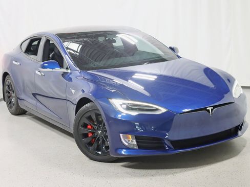 Used 2019 Tesla Model S P100D image 6