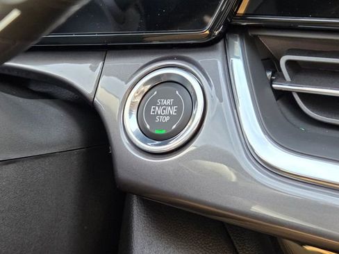 New 2026 Chevrolet Trax ACTIV w/ Sunroof Package image 30