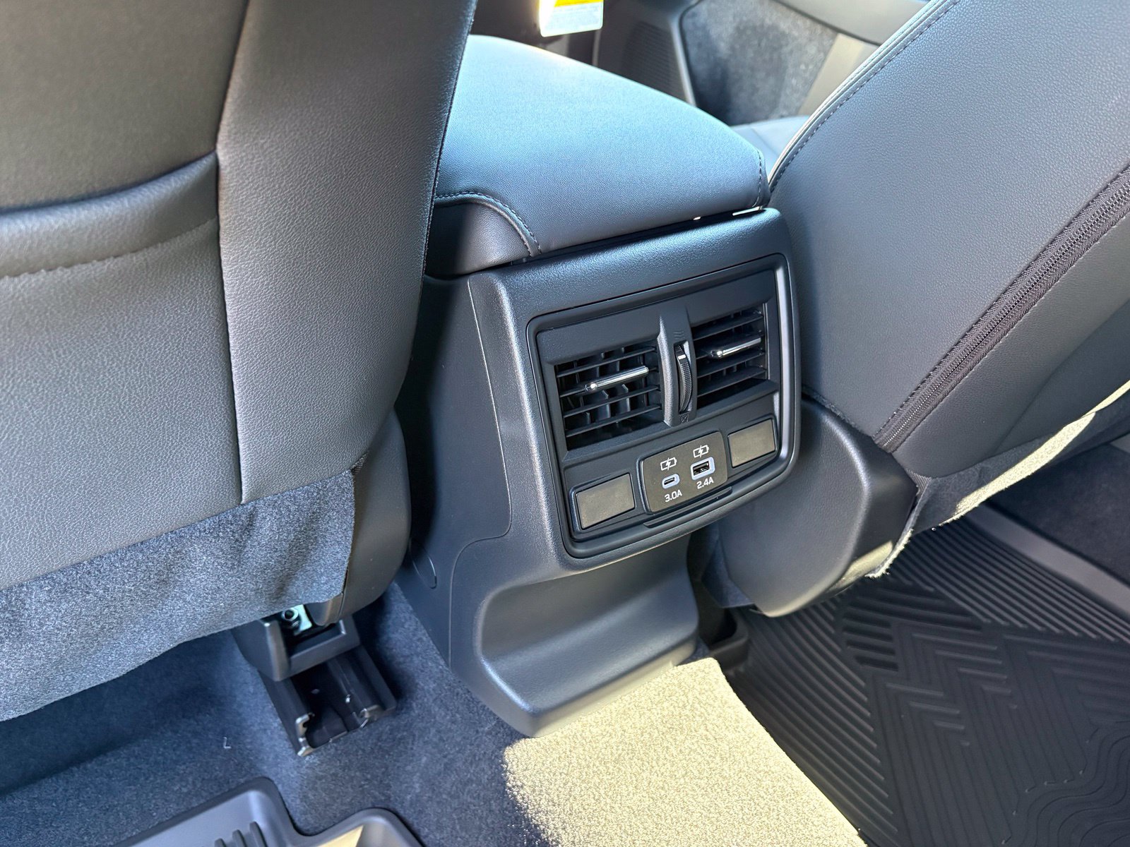 New 2026 Subaru Outback Premium AWD/4WD image 30