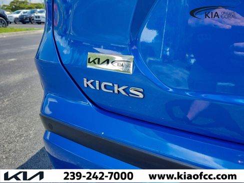 Used 2023 Nissan Kicks S FWD image 10