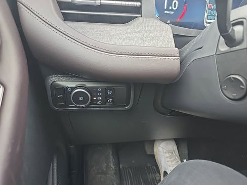 Used 2025 Ford Explorer Platinum w/ Ultimate Package image 22