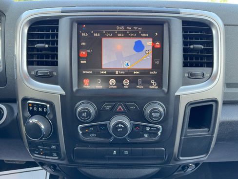 Used 2014 RAM 1500 Classic SLT AWD/4WD image 21