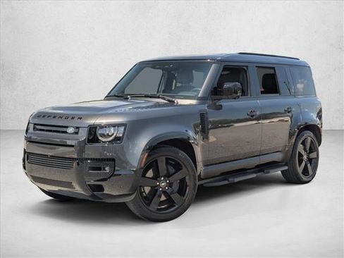 Used 2025 Land Rover Defender 110 X-Dynamic SE AWD/4WD image 1