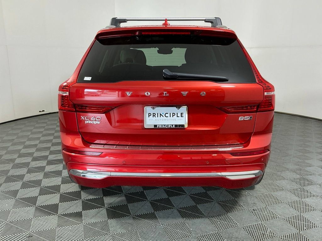 Used 2023 Volvo XC60 B5 Ultimate w/ Climate Package AWD/4WD image 6