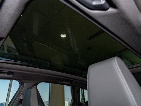 Used 2026 BMW X3 xDrive30 w/ Premium Package image 21