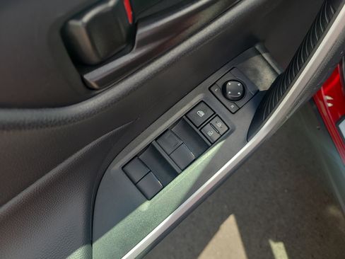 Certified 2023 Toyota RAV4 LE AWD/4WD image 13
