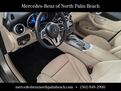 Used 2020 Mercedes-Benz GLC 300 image 9