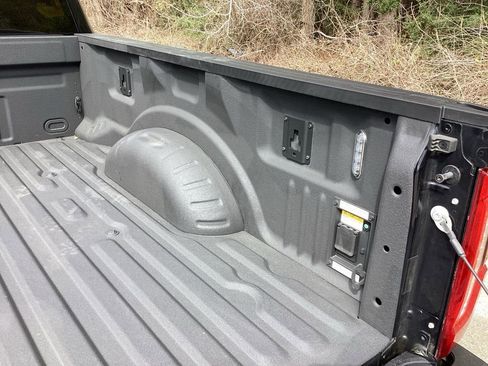 Used 2023 Ford F250 Lariat w/ Lariat Ultimate Package image 12