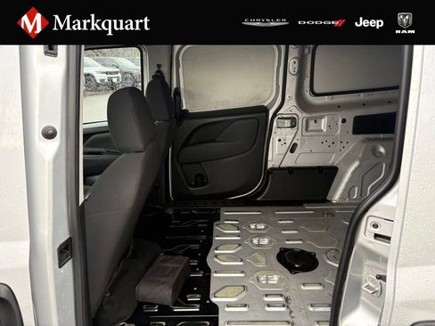 Used 2019 RAM ProMaster City Tradesman image 12