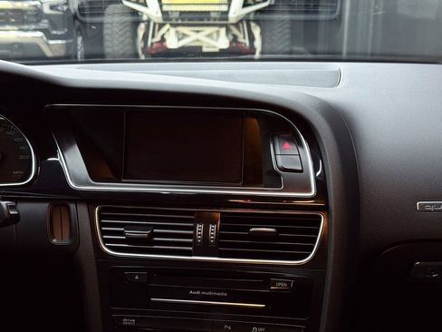 Used 2013 Audi RS 5 Coupe image 22