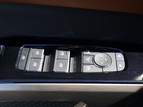 Used 2024 Nissan Pathfinder Platinum w/ Cargo Package image 47