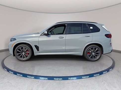 New 2026 BMW X5 xDrive40i w/ M Sport Package AWD/4WD image 7