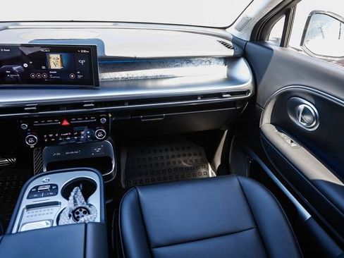New 2026 Hyundai Ioniq 9 Calligraphy AWD/4WD image 18