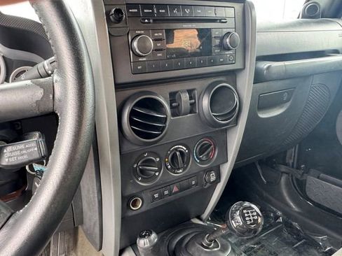 Used 2007 Jeep Wrangler Rubicon w/ PWR Convenience Group AWD/4WD image 15