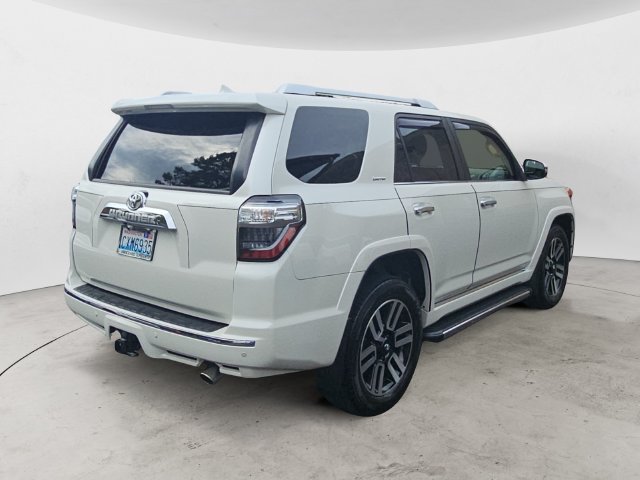 Used 2015 Toyota 4Runner Limited AWD/4WD image 5